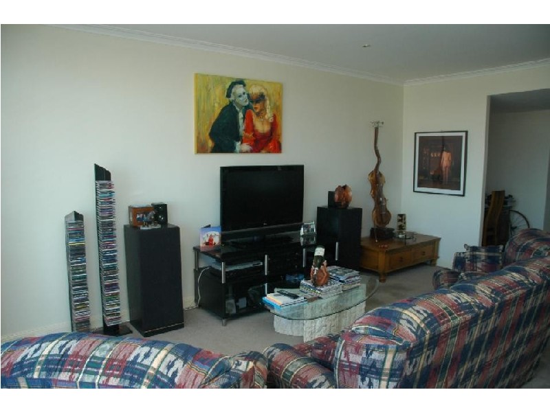 302/10  Princes Street , Port Melbourne VIC 3207