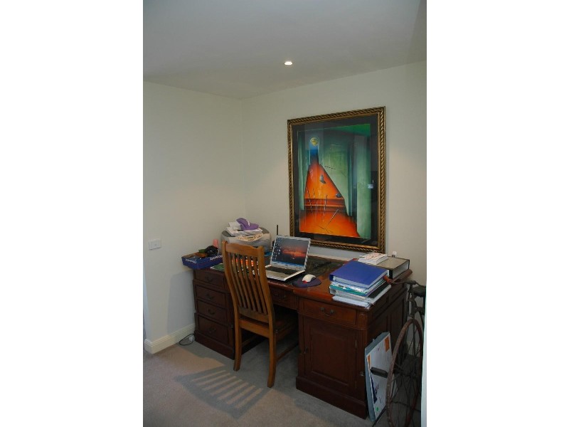 302/10  Princes Street , Port Melbourne VIC 3207