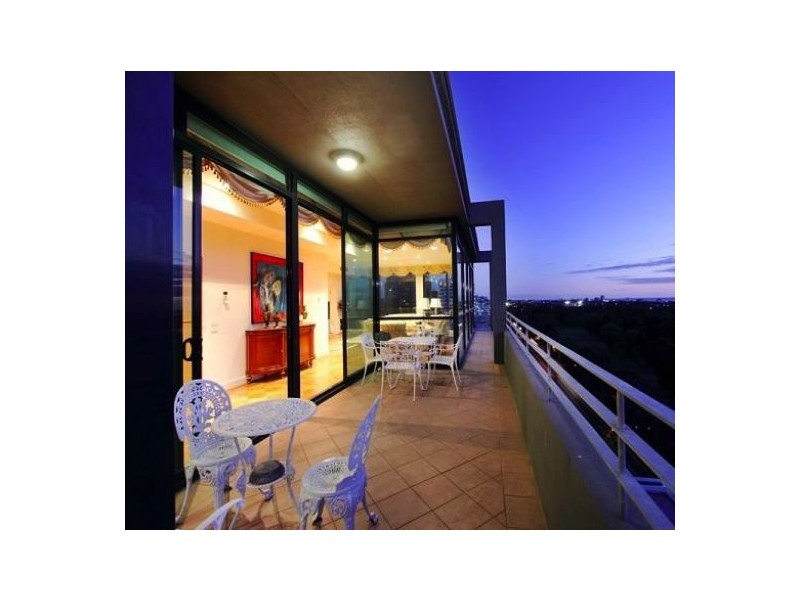 1201/19 Queens Road, Melbourne VIC 3004