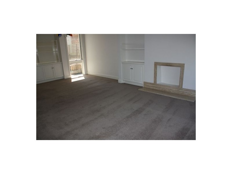 2/52 Grey Street, East Melbourne VIC 3002