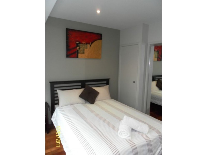 10/174 Esplanade East, Port Melbourne VIC 3207