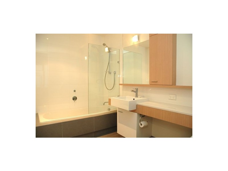 3/53  Johnston Street, Port Melbourne VIC 3207