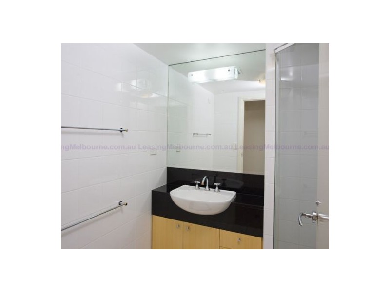 603/115 Beach Street, Port Melbourne VIC 3207