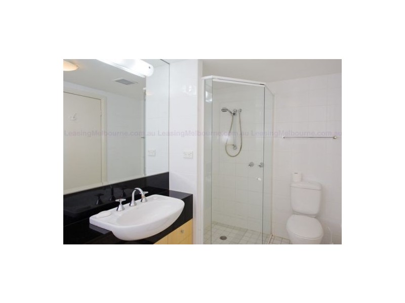 603/115 Beach Street, Port Melbourne VIC 3207