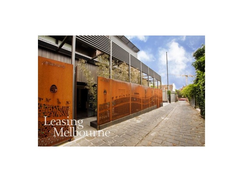 4/17 Robe Street, St Kilda VIC 3182