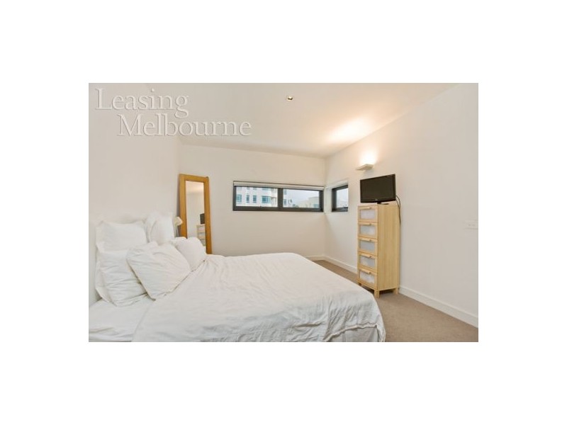 36 Pickles Street, Port Melbourne VIC 3207