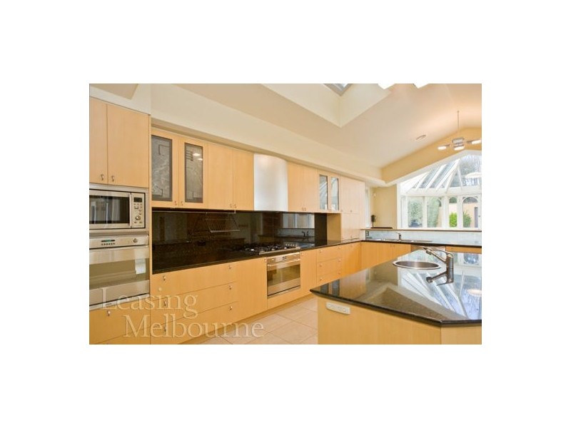 2 Waterloo Street, Camberwell VIC 3124