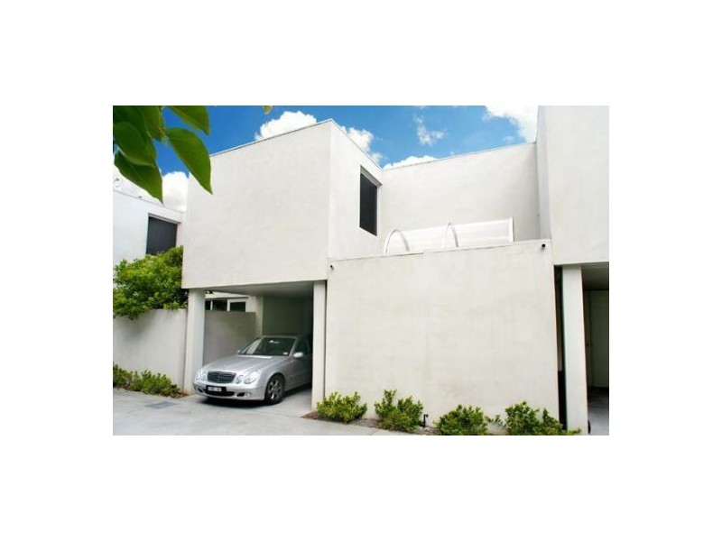 3/12 Woodside Crescent, Toorak VIC 3142