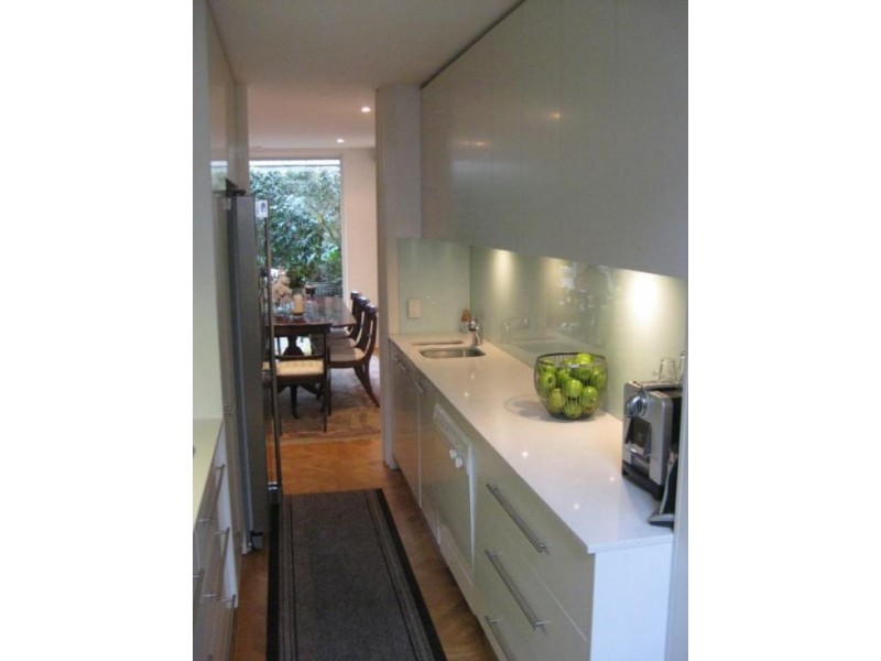 3/12 Woodside Crescent, Toorak VIC 3142