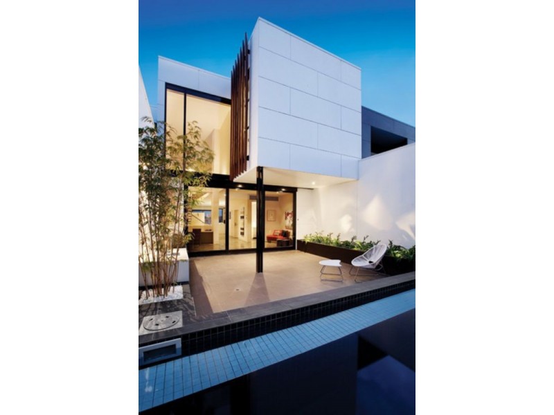 130 Newquay Promenade, Docklands VIC 3008