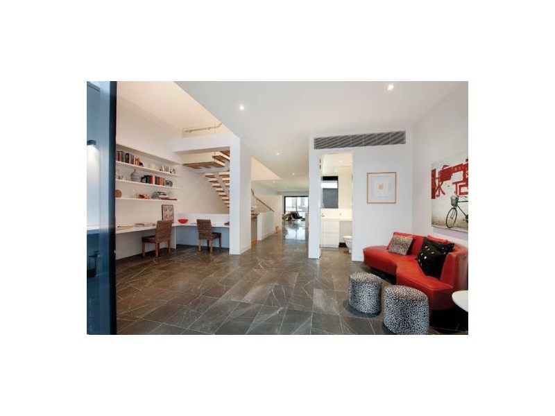 130 Newquay Promenade, Docklands VIC 3008