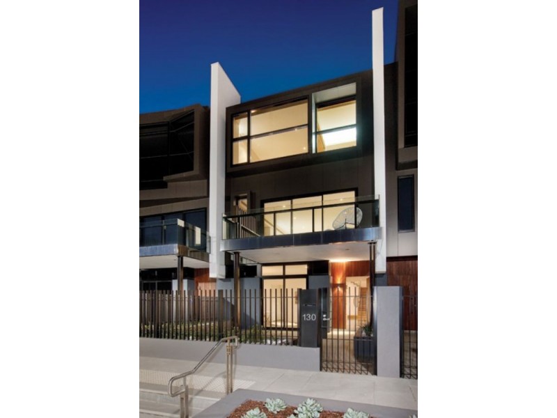 130 Newquay Promenade, Docklands VIC 3008