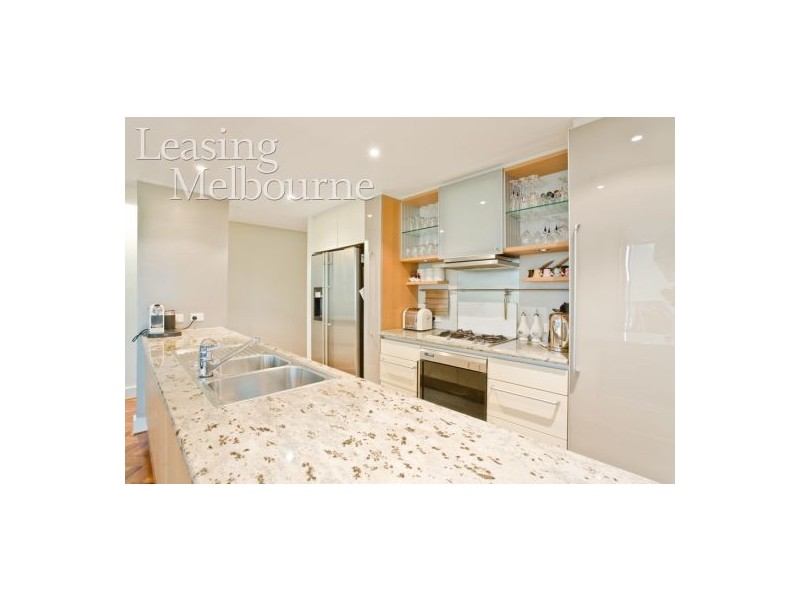 202/19 Queens Road, Melbourne VIC 3004