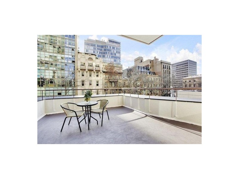 2.2/15 Collins Street, Melbourne VIC 3000