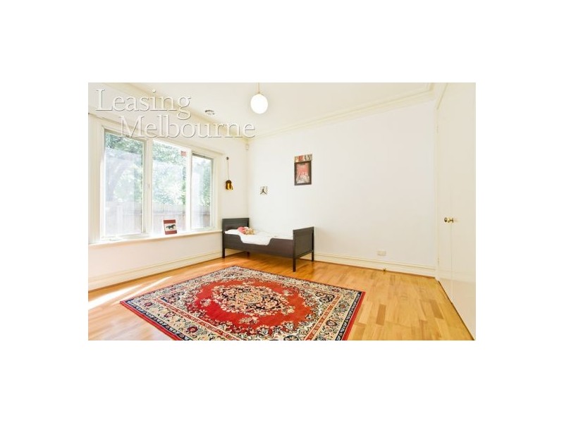 21 Violet Grove, Hawthorn VIC 3122