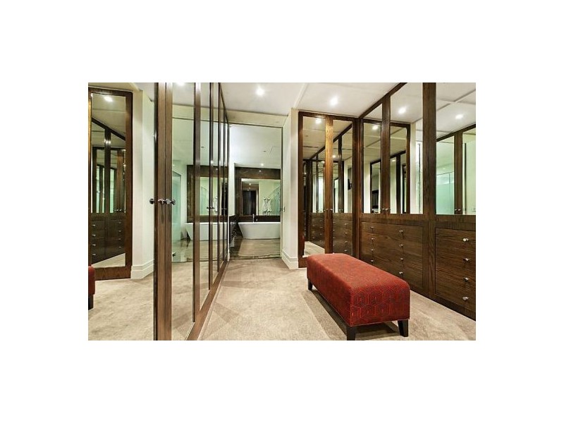 202/150 Clarendon Street, East Melbourne VIC 3002