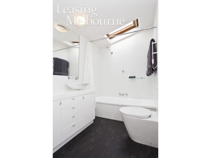 25 Keppel Street, Carlton VIC 3053