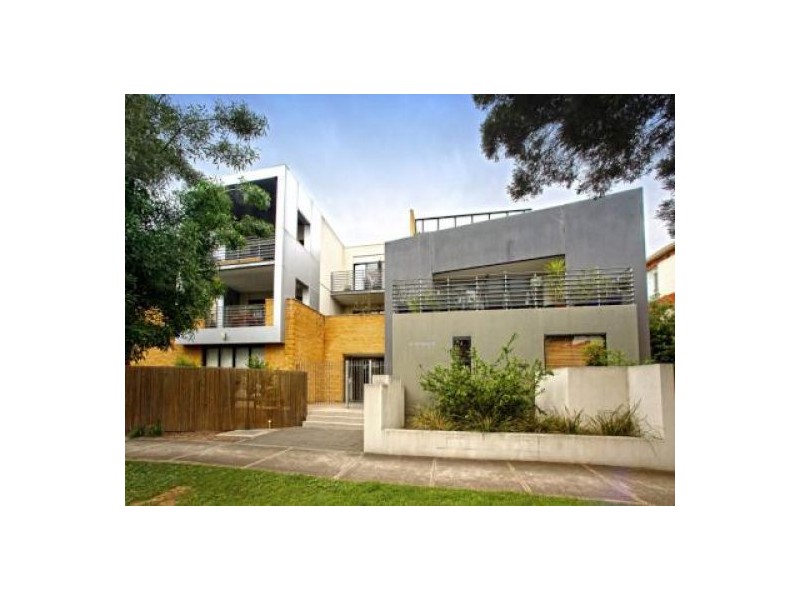 18/41-43 Spray Street, Elwood VIC 3184