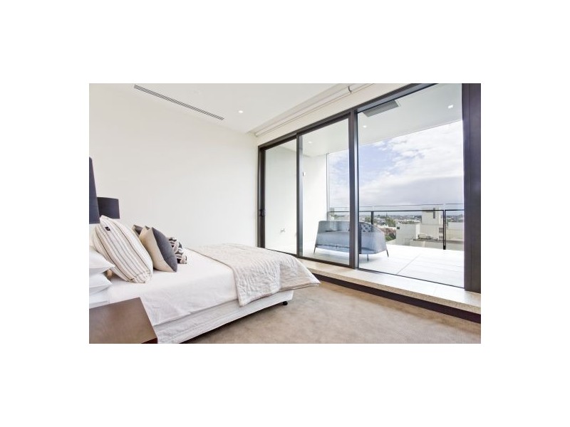 501/150 Clarendon Street, East Melbourne VIC 3002
