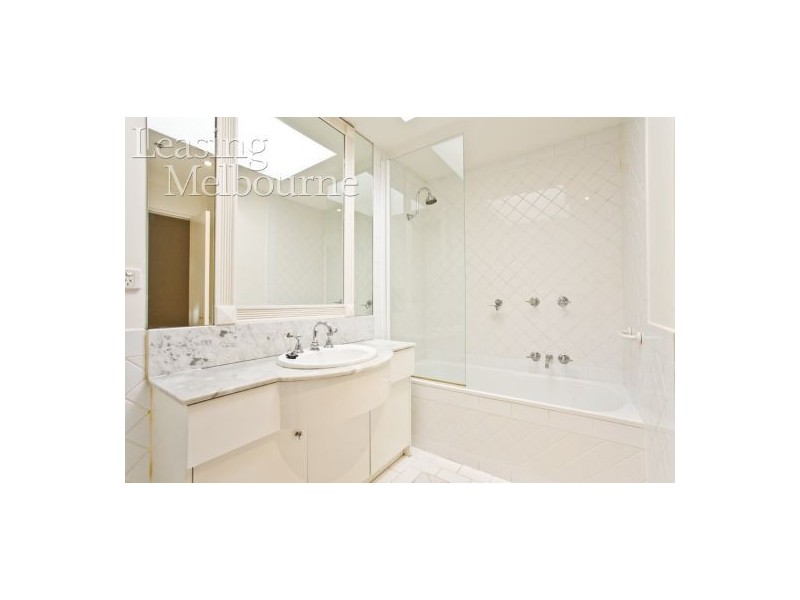 30/180 Lt Collins Street, Melbourne VIC 3000