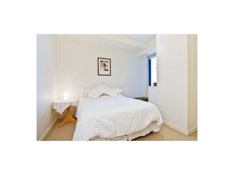 2201/80 Clarendon Street, Southbank VIC 3006