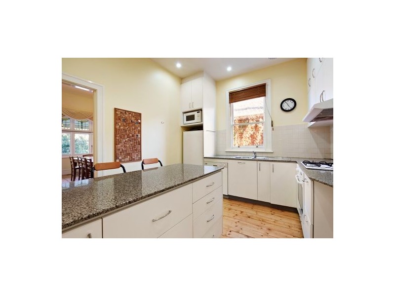 12 Park Avenue, Richmond VIC 3121