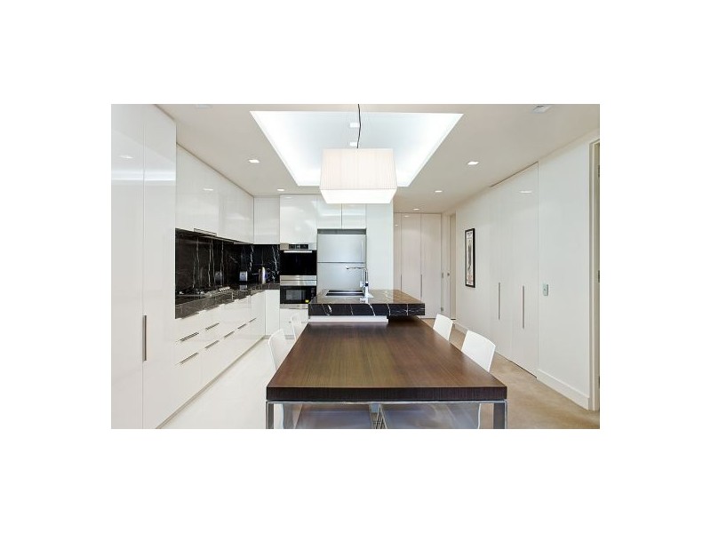 202/140 Gipps Street, East Melbourne VIC 3002