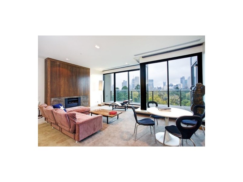 504/150 Clarendon Street, East Melbourne VIC 3002