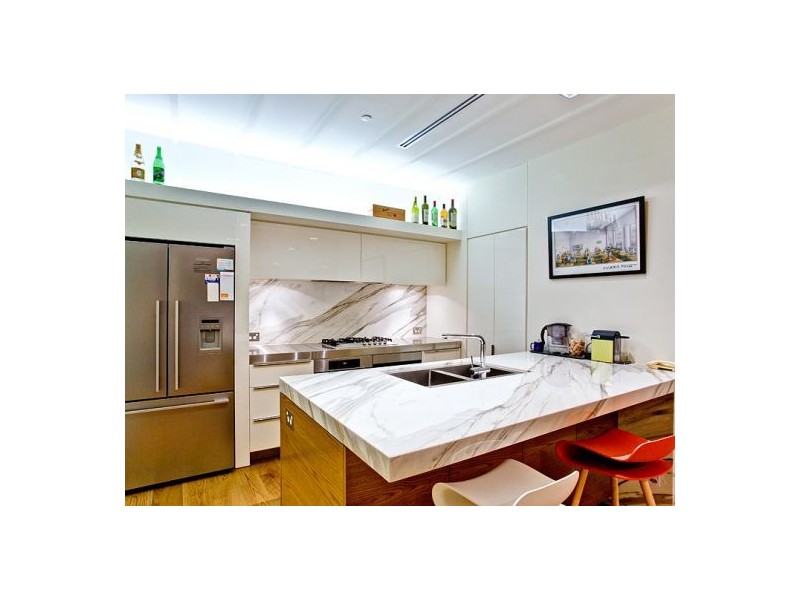 210/150 Clarendon Street, East Melbourne VIC 3002