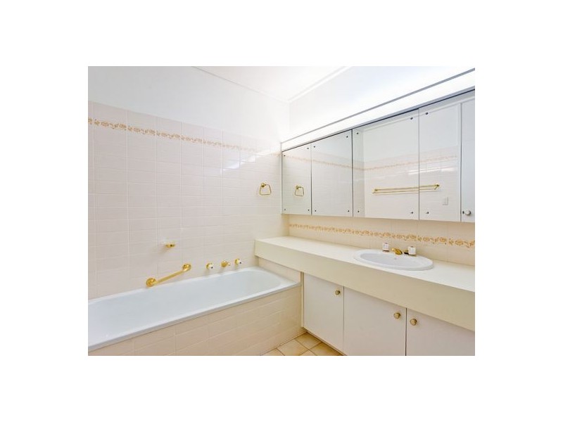 34/546 Toorak Road, Toorak VIC 3142