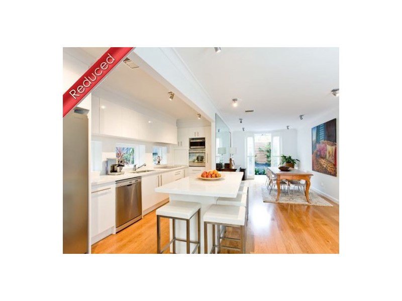 6/14 Woorigoleen Road, Toorak VIC 3142