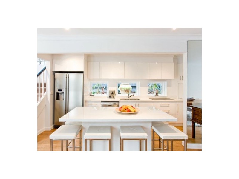 6/14 Woorigoleen Road, Toorak VIC 3142