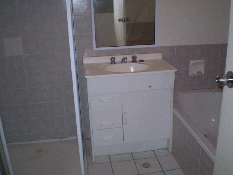 Edens Landing QLD 4207