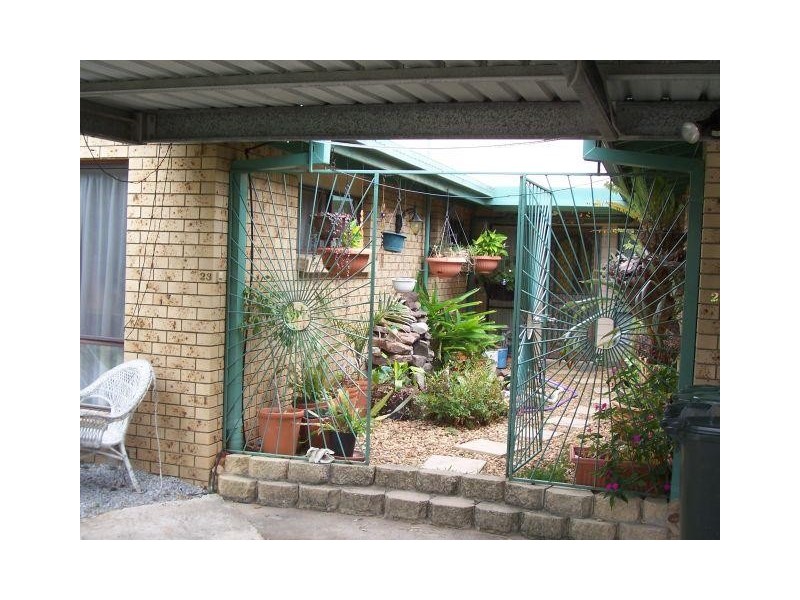 23 Schweitzer Street, Mount Warren Park QLD 4207
