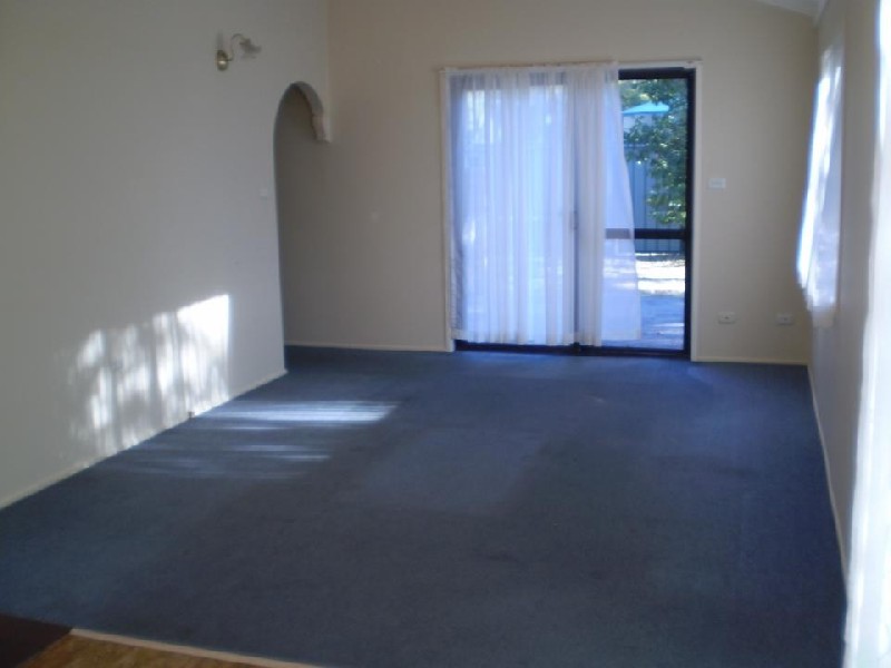 23 Schweitzer Street, Mount Warren Park QLD 4207