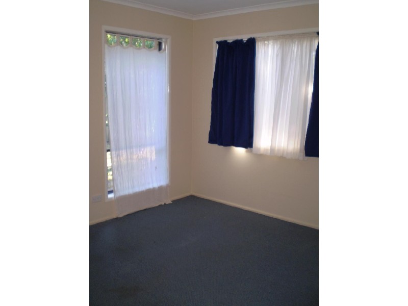 23 Schweitzer Street, Mount Warren Park QLD 4207
