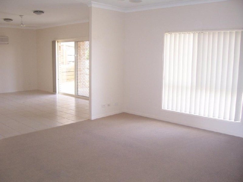 Edens Landing QLD 4207