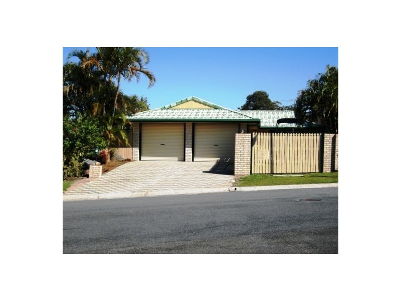 11 Manhattan Drive, Eagleby QLD 4207