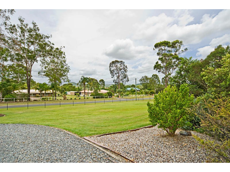 Yatala QLD 4207