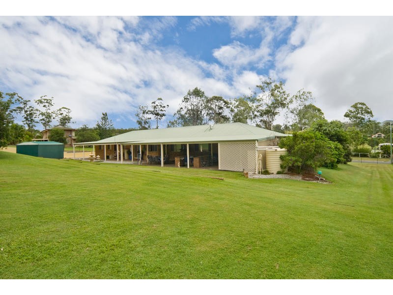 Yatala QLD 4207