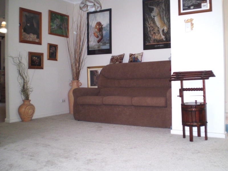 Regents Park QLD 4118