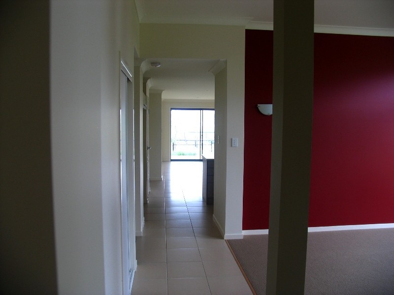 Pacific Pines QLD 4211