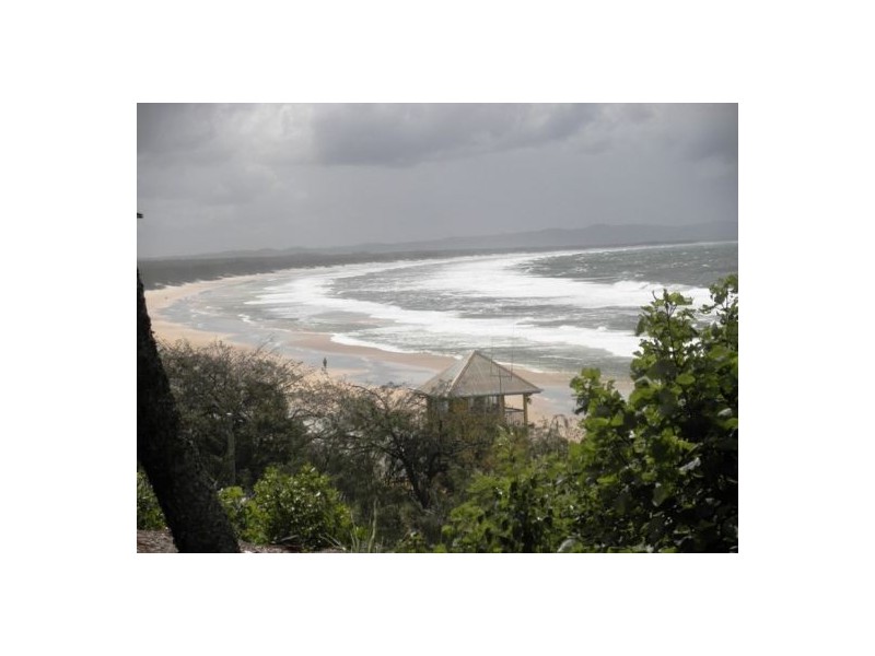 4 Naiad Ct, Rainbow Beach QLD 4581