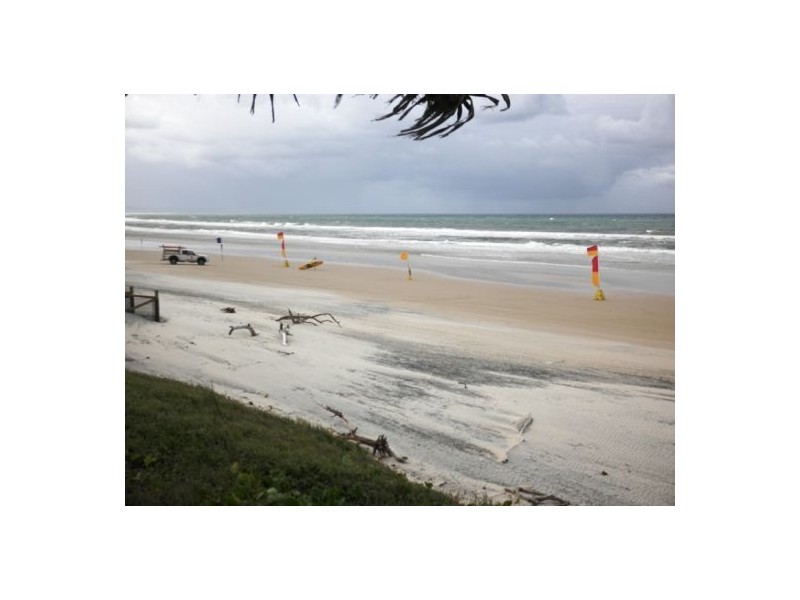 4 Naiad Ct, Rainbow Beach QLD 4581