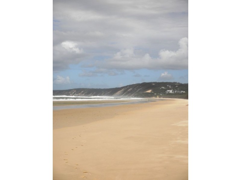 4 Naiad Ct, Rainbow Beach QLD 4581