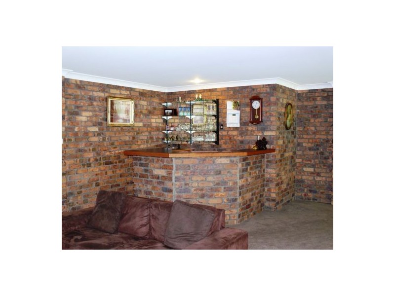 14 Prenzlau St, Windaroo QLD 4207