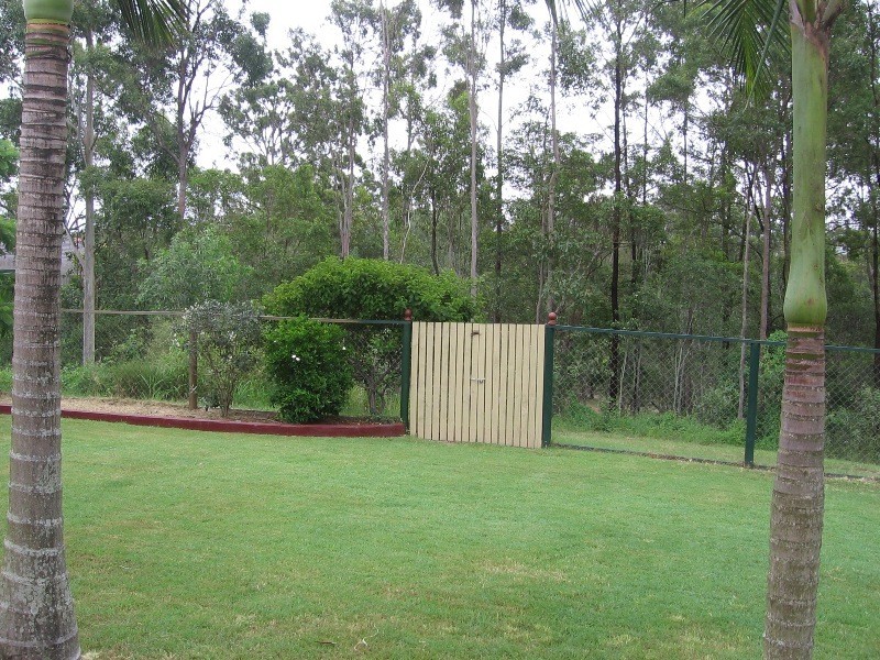 Edens Landing QLD 4207