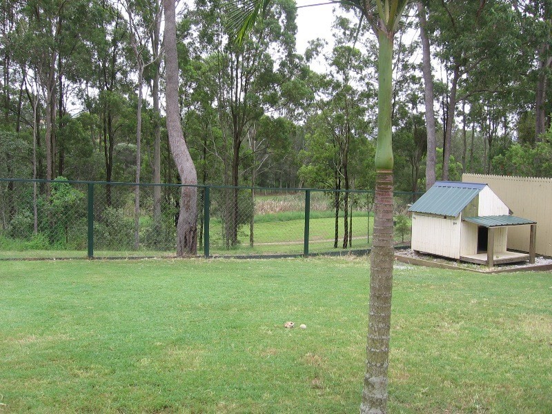 Edens Landing QLD 4207