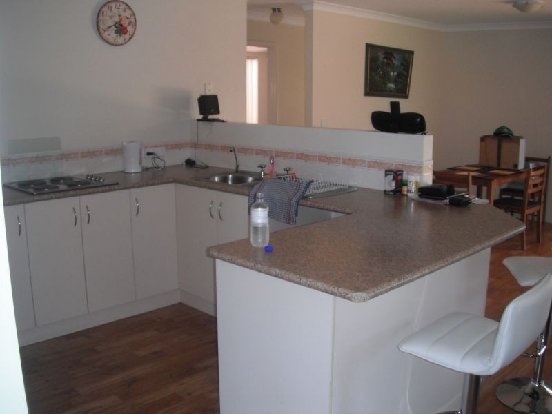 1/2 Glen Eagles Grove, Busselton WA 6280