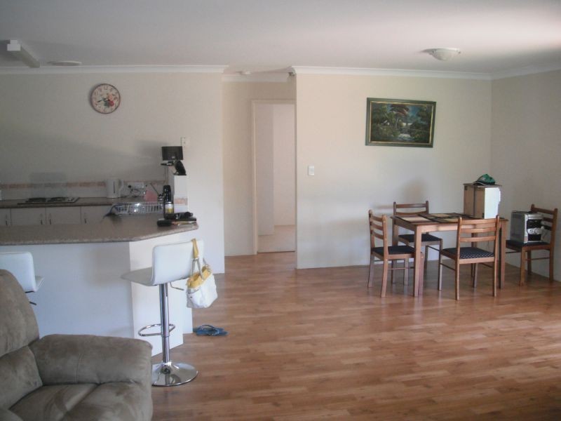 1/2 Glen Eagles Grove, Busselton WA 6280